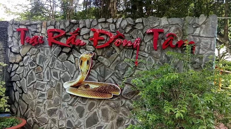 trại rắn đồng tâm mỹ tho